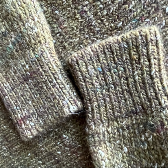 Gucci Sweater - Picture 10 of 16